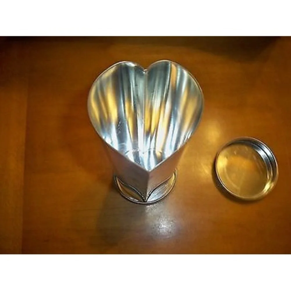 Pampered Chef Valtrompia Heart Bread‎ Cookie Cheese Tube Mode